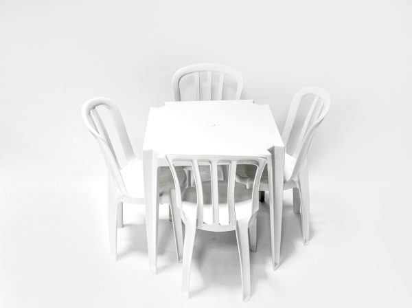 Conjunto Mesa com Cadeira PVC 1